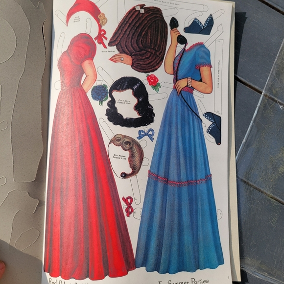 Glamour Girl Paper Doll Book by Queen Holden (Uncut) ~ Vintage Fashion Look ~ - Picture 9 of 16